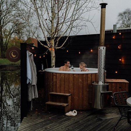 B&B Oan'T Wetter Dokkum Extérieur photo