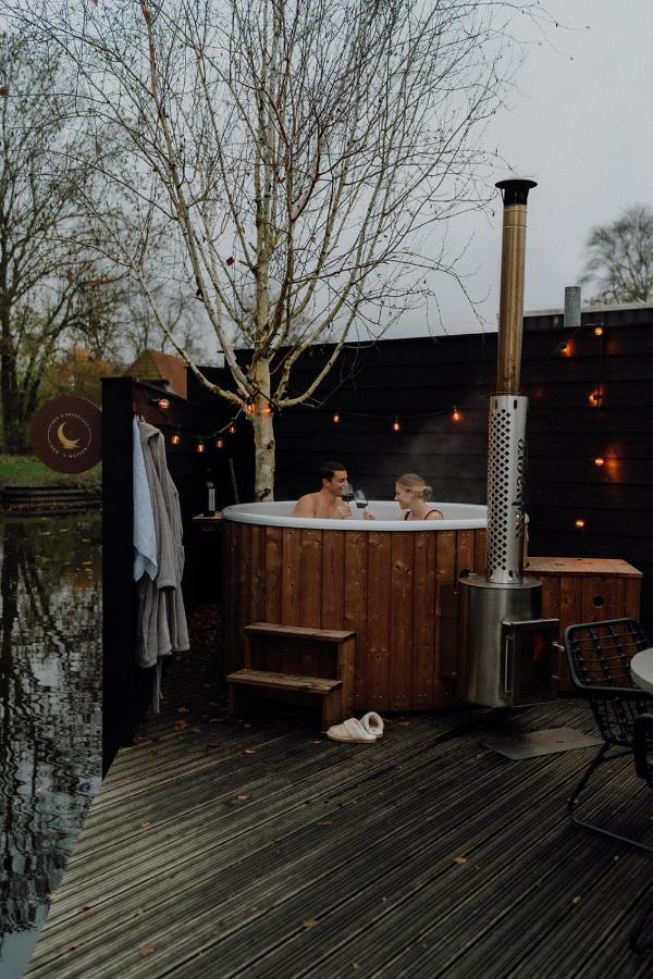 B&B Oan'T Wetter Dokkum Extérieur photo